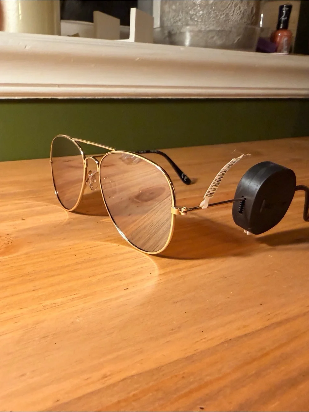I AM stylish gold
